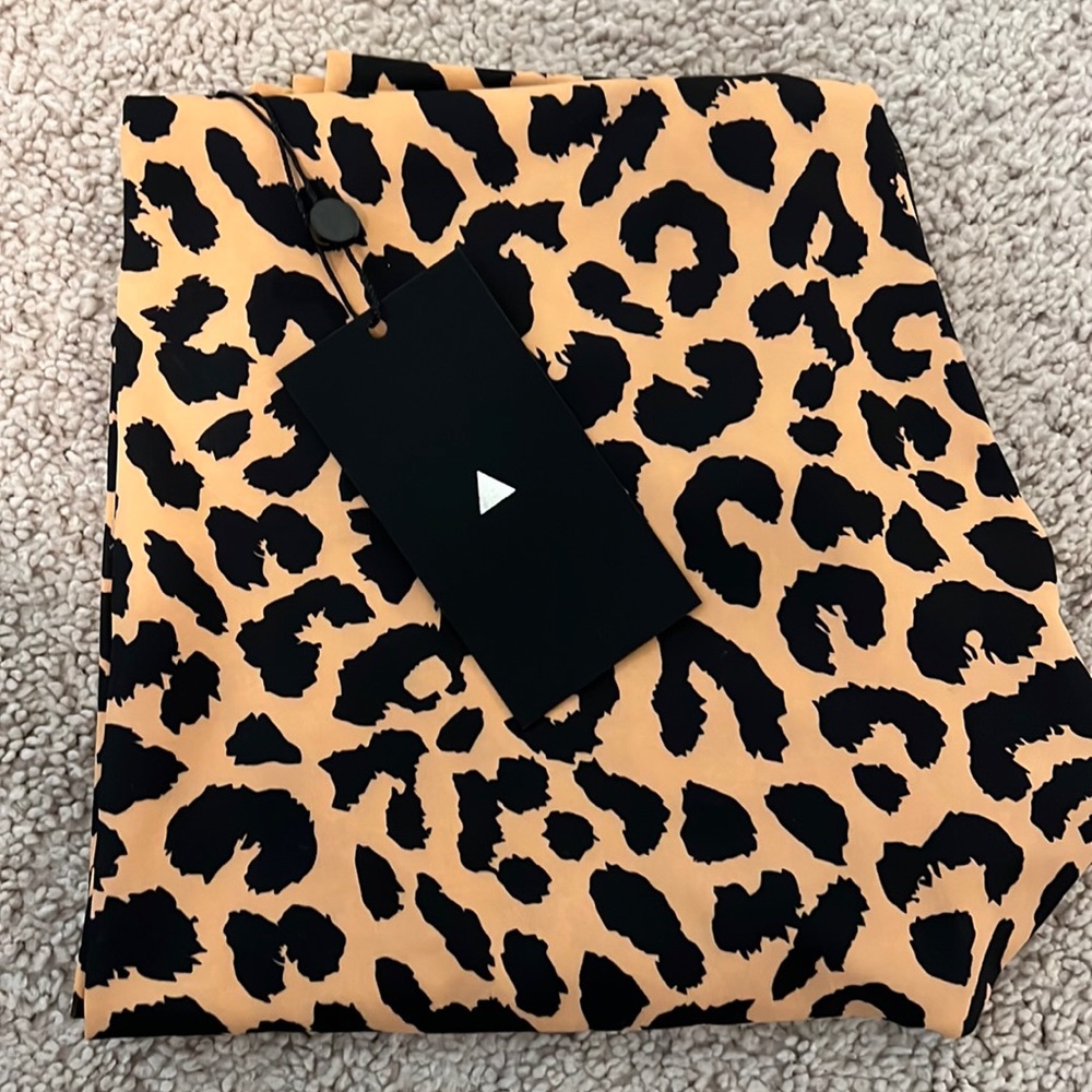 THE ASCEND PANT
KING CHEETAH